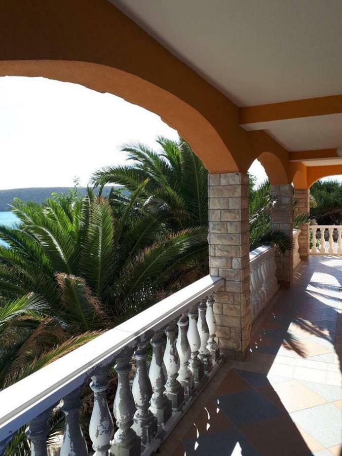 Apartments Horvat On Island Pag Влашичі Екстер'єр фото