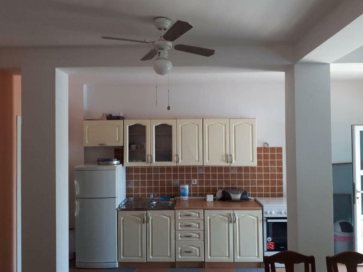 Apartments Horvat On Island Pag Влашичі Екстер'єр фото