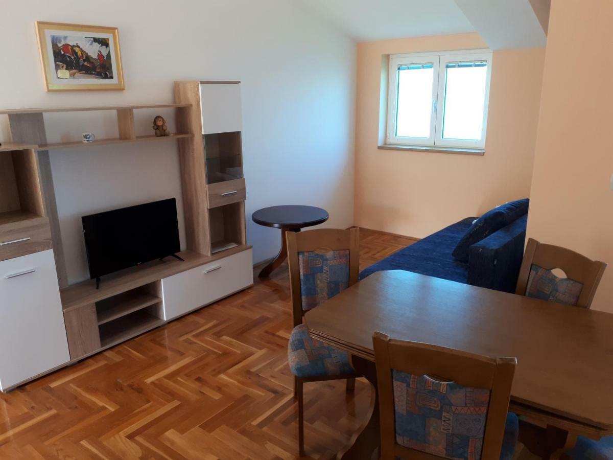Apartments Horvat On Island Pag Влашичі Екстер'єр фото